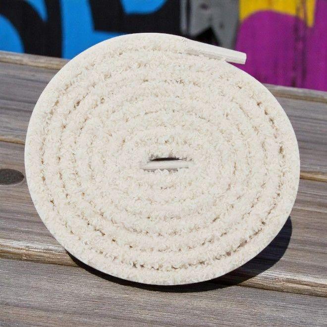 Actual product image LaceGodZ Teddy Touch Collection Plüsch Schnürsenkel (90 cm)