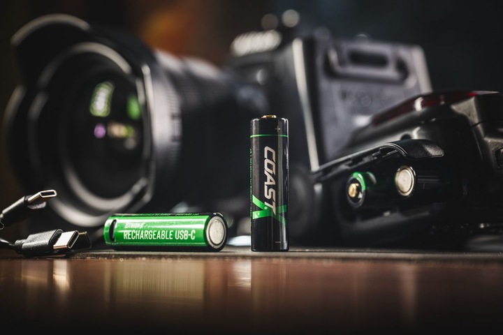 Actual product image Coast Zithion-X AA USB-C (4 pcs., AA, 2400 mAh)