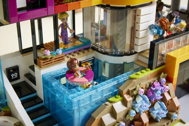 Image du produit LEGO Andrea's Modern Mansion (42639, LEGO Friends)