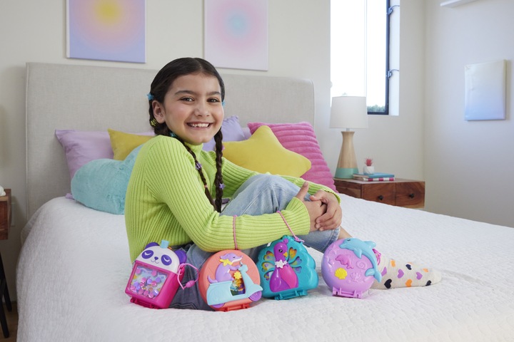 Actual product image Polly Pocket Adventure Moped