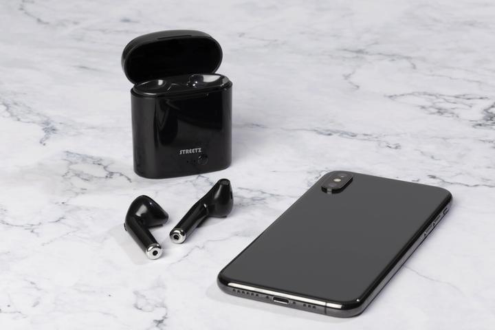 Actual product image Deltaco TWS-0007 headphones/headset In-ear Bluetooth Black (3.50 h, Wireless)