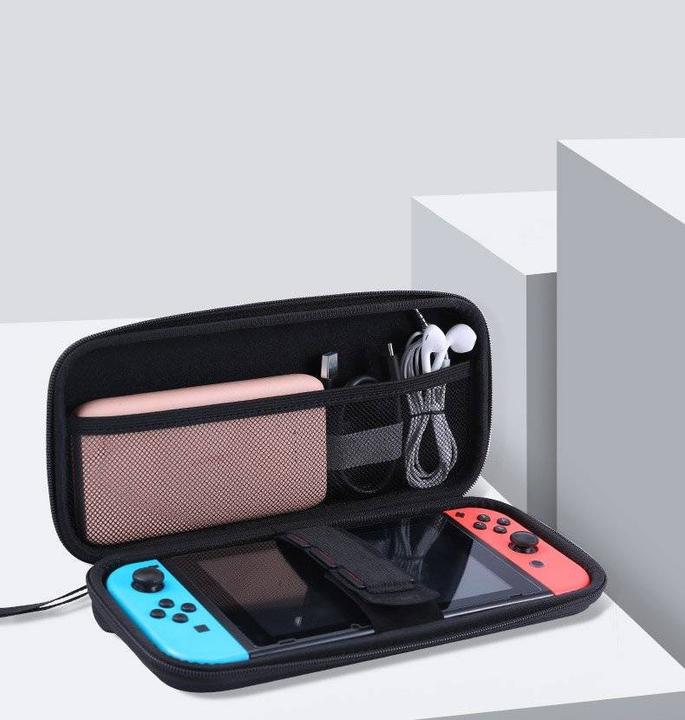 Actual product image Ugreen Case Box for Nintendo Switch and Accessories S 26.5 x 10 x 13.5 cm black (50275 LP145) (Switch)