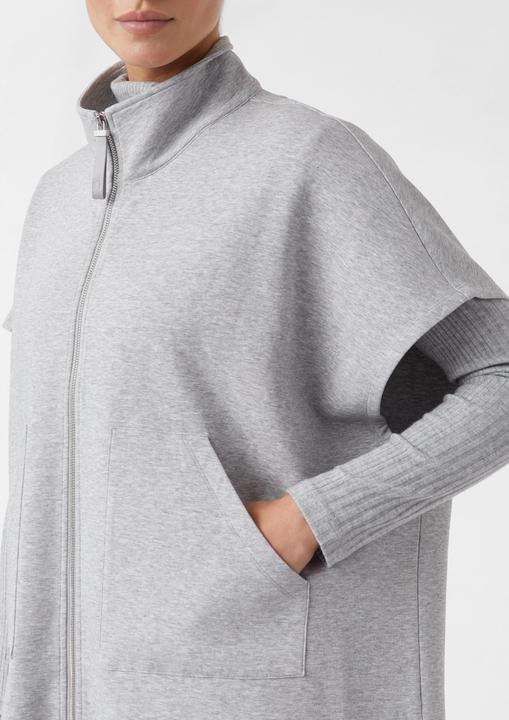Produktbild Comma Sweatshirt Oversized Sweatshirt-Cape mit aufgesetzten Taschen (32)