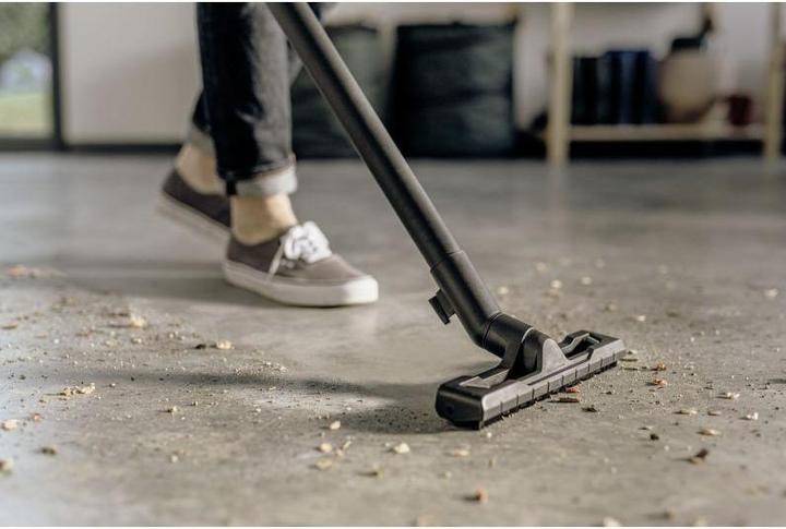 Actual product image Kärcher WD 2 Plus V-12/4/18/C (Wet dry vacuum cleaner)