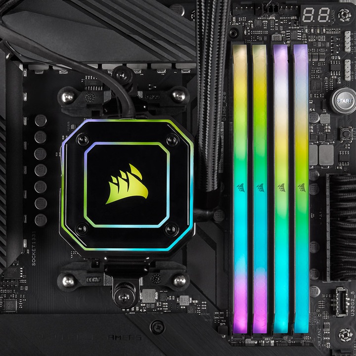 Image du produit Corsair Vengeance RGB RT (4 x 8GB, 3600 MHz, RAM DDR4, DIMM)