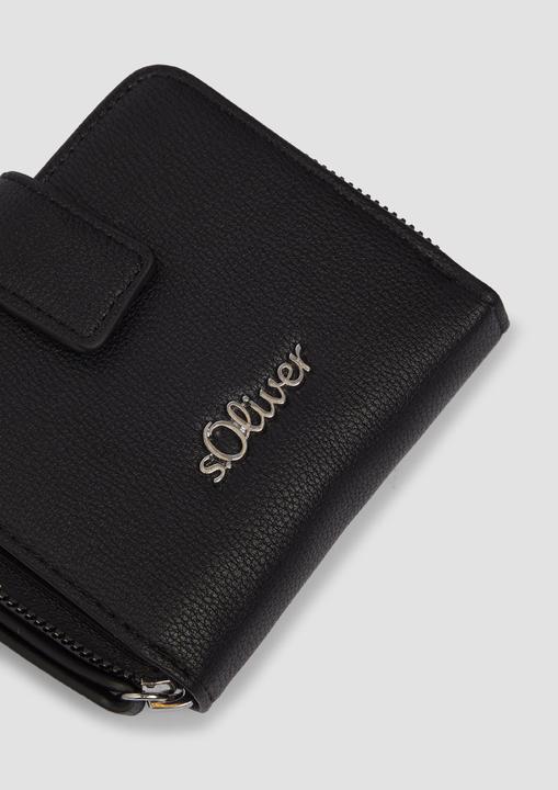 Produktbild S.Oliver Portemonnaie Handliches Portemonnaie mit Reissverschlussfach und Logo-Detail