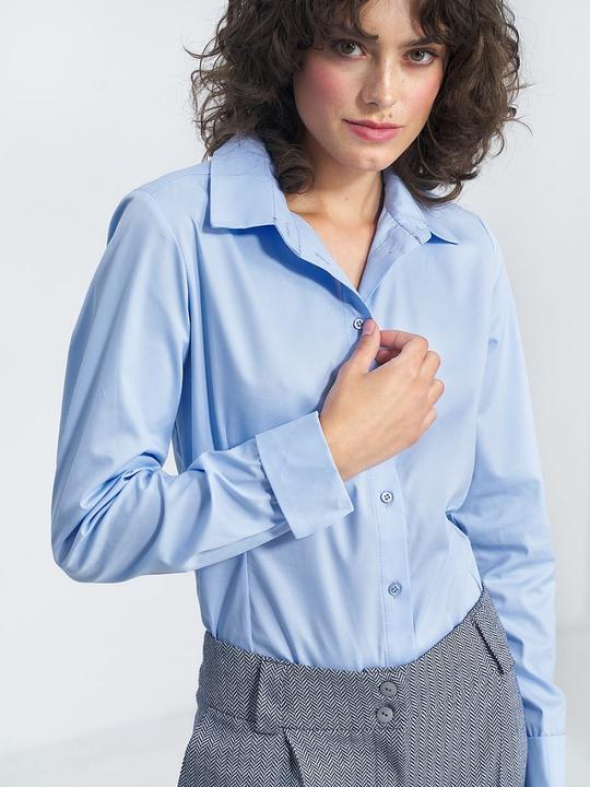 Blau