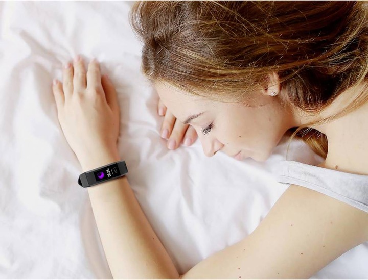 Produktbild Technaxx TX-HR7 Fitness-Tracker mit integrierter Pulsfunktion Uni Schwarz (20 mm)