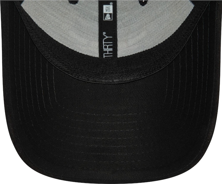 Actual product image New Era 39Thirty Stretch Cap - FAUX SUEDE Chicago Bulls (M/L)