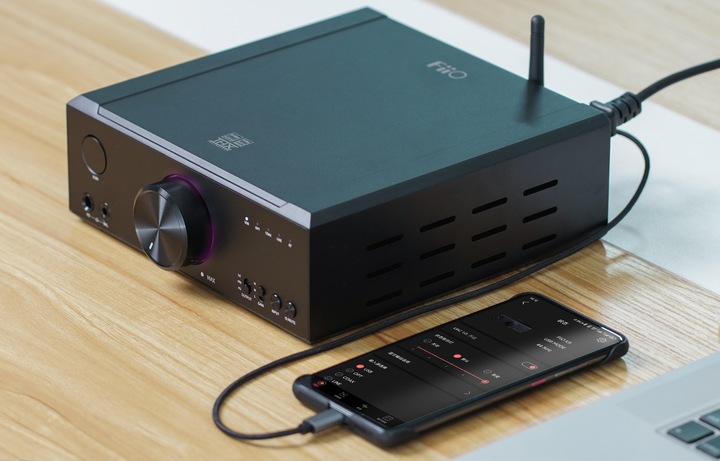 Immagine prodotto FiiO K9 (USB-DAC, interruttore di guadagno, Bluetooth)