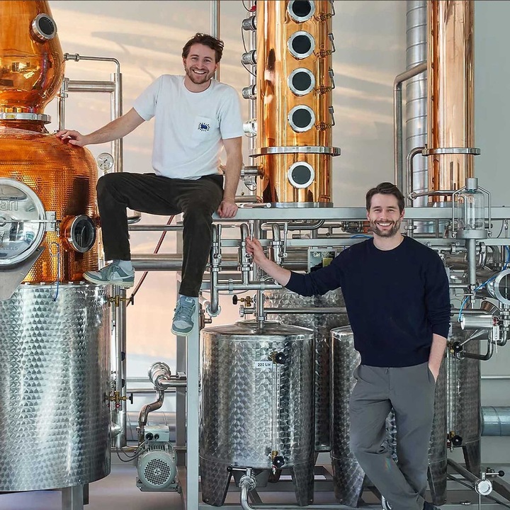 Image du produit Deux Frères Gin sec (1 x 50 cl)