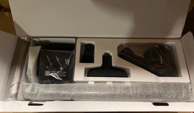 Actual product image Miele Triflex HX1 Cat & Dog