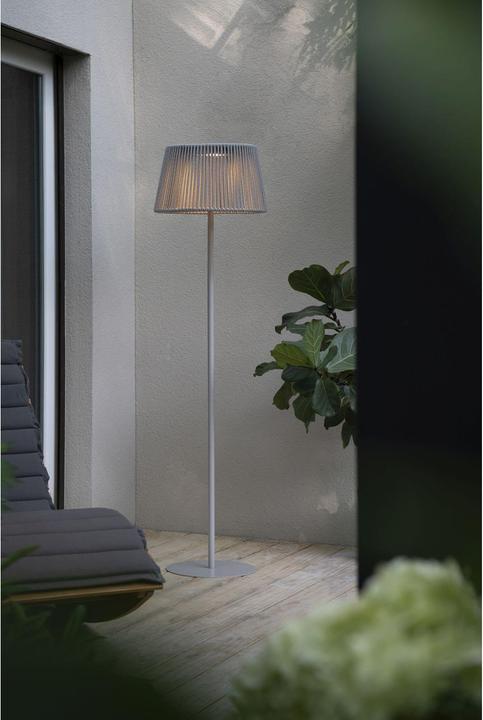 Actual product image STT Solar Floor Lamp Lino