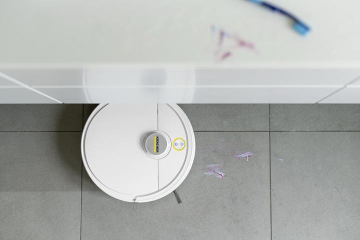 Actual product image Kärcher RVM 4 Comfort Extra (15000 Pa, Wiping pads (rotating))