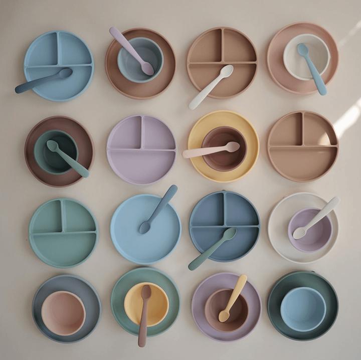 Actual product image Mushie Classic Silicone Plate Dried Thyme