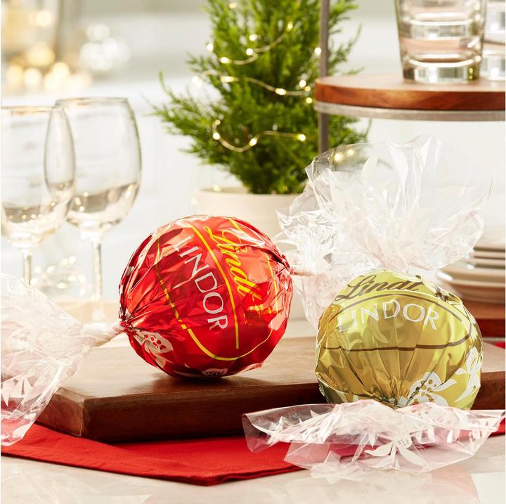 Actual product image Lindt Lindor Maxi Ball (550 g)