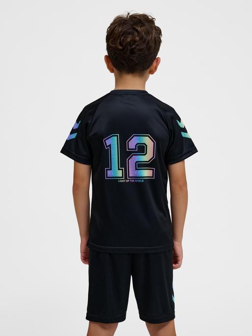 Actual product image hummel hmlSHIMMER T-SHIRT S/S (140)