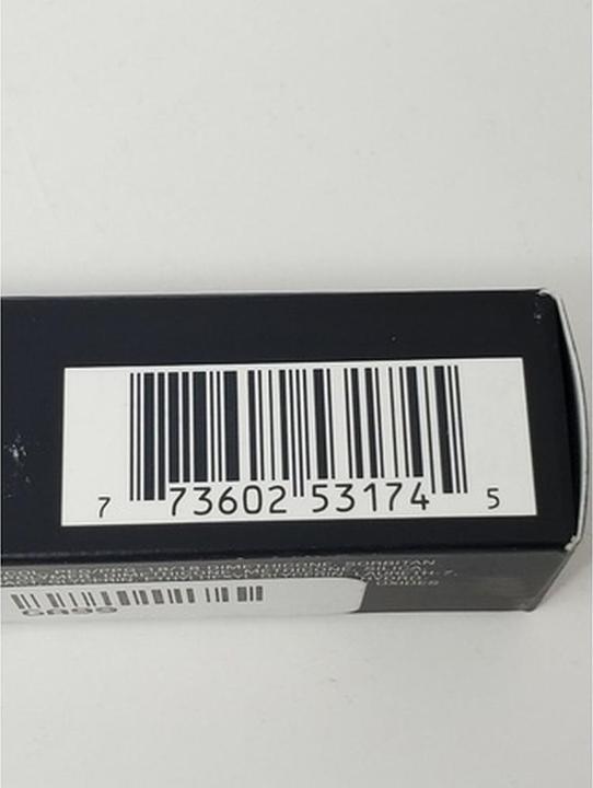 Actual product image MAC Cosmetics Studio Fix 24-Hour Smooth Wear Concealer (No. NW51)