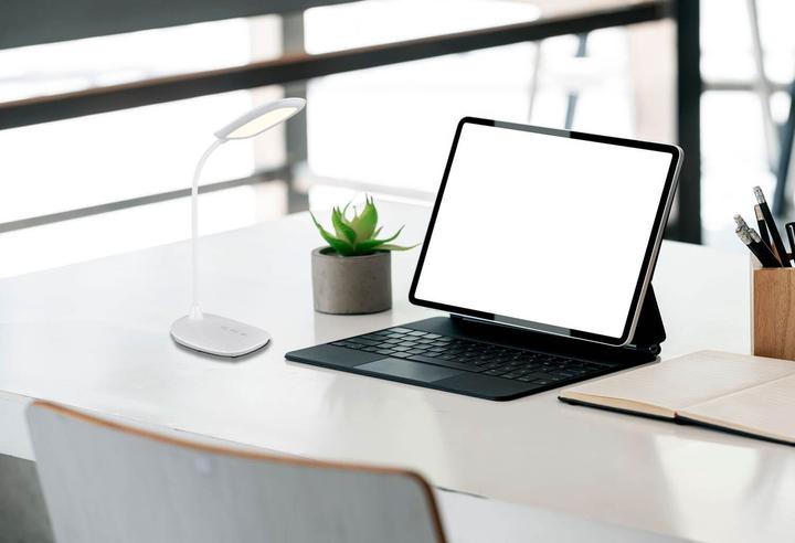 Actual product image Globo Botal LED table lamp 9W CCT white glossy, plastic night light 40cm 58455W (780 lm)