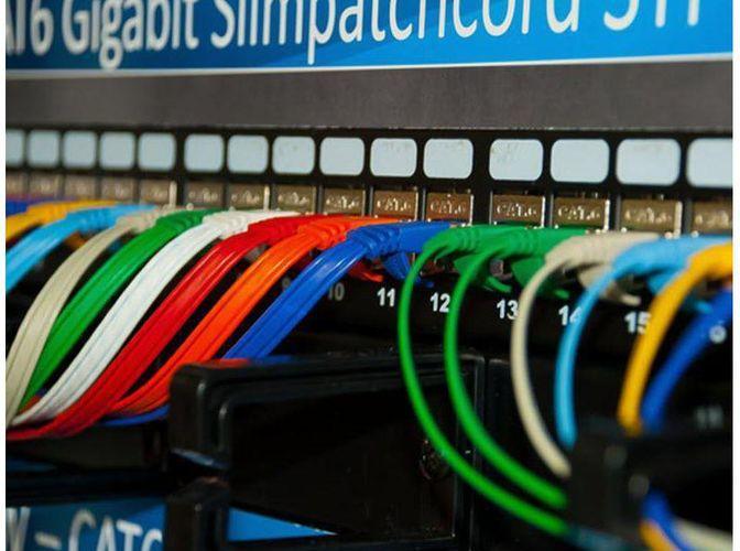 Produktbild Wirewin Slim Patchkabel: UTP, 15cm, rot (CAT6, 0.15 m)