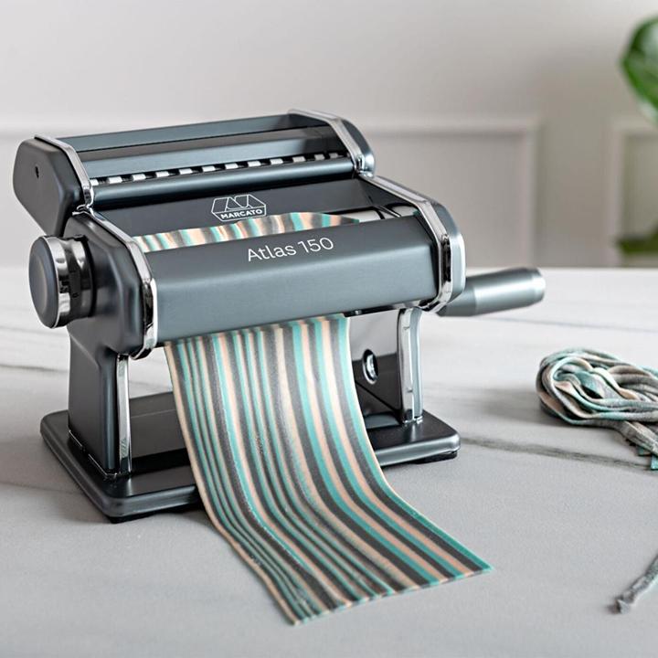 Actual product image Marcato Atlas 150 pasta machine powder grigio