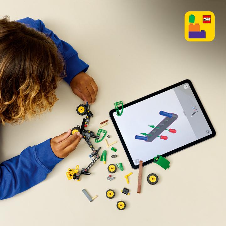 Image du produit LEGO John Deere 1470H Rad-Harvester (42218, LEGO Technic)