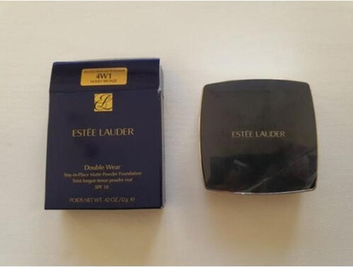 Image du produit Estée Lauder Fond de teint poudre mat Double Wear SIP (N° 4W1 - Bronze au miel)
