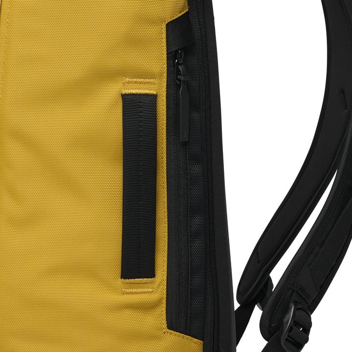 Actual product image Black Diamond Street Creek 30 Rt Backpack (30 l)