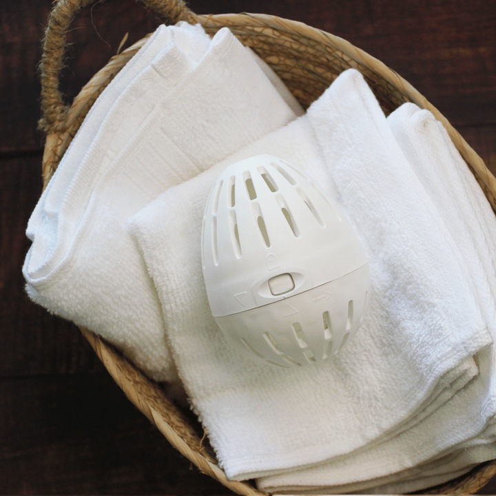 Image du produit Ecoegg Recharge de lessive pour linge blanc - Fresh Linen (50 Cycles de lavage, Solide)
