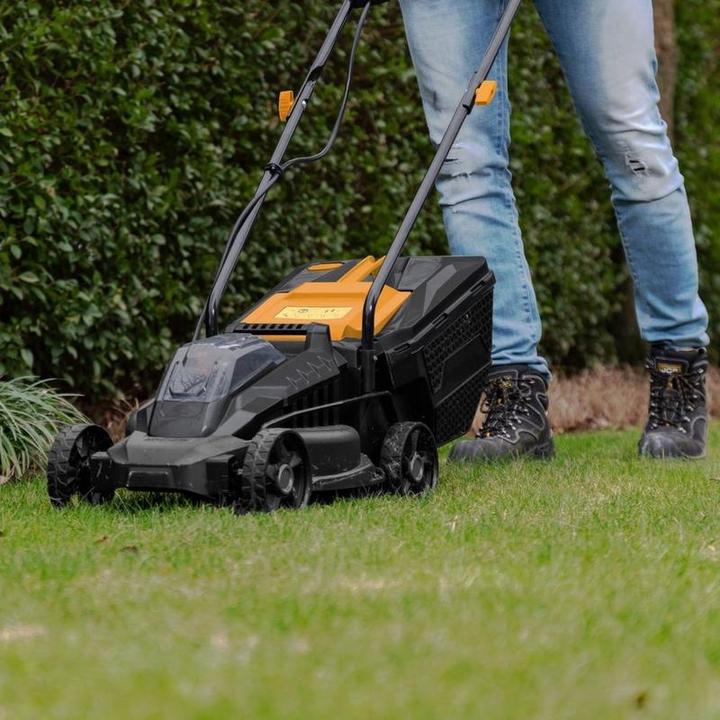 Actual product image Batavia Cordless lawn mower 32 cm 18V (without battery) (Rechargeable battery operated)