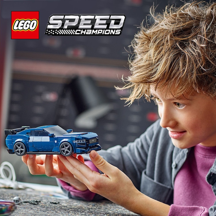 Actual product image LEGO Ford Mustang Dark Horse sports car (76920, LEGO Speed Champions)