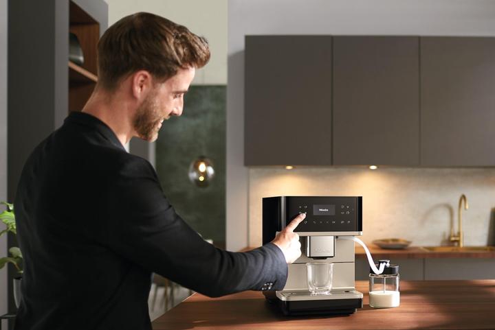 Produktbild Miele CM 6360 MilkPerfection