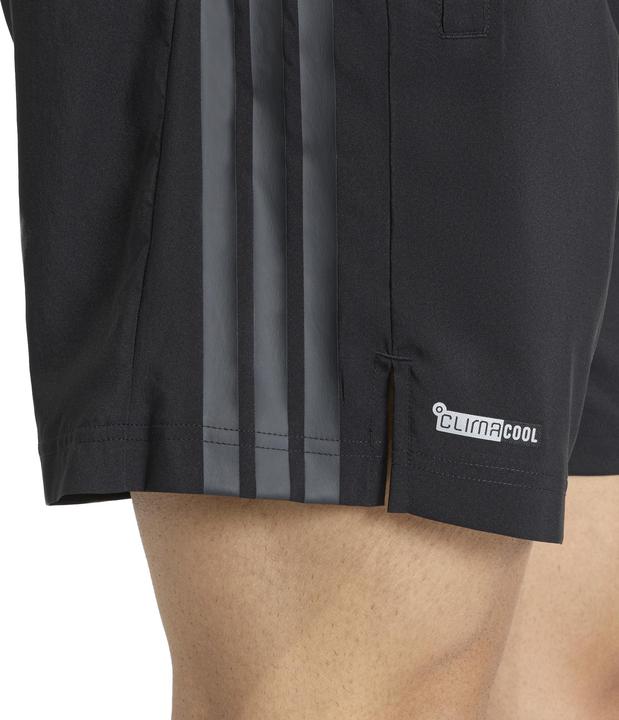 Produktbild Adidas Tech Essentials 3-Stripes Shorts (XL)