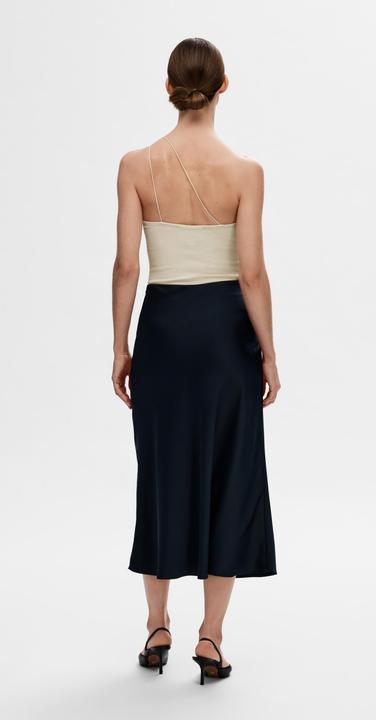 Actual product image Selected One-shoulder body