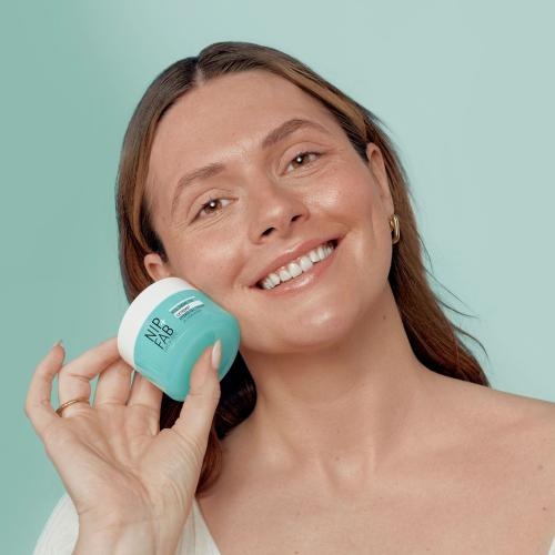 Produktbild Nip + Fab Hydrate Hyaluronic Fix Extreme Hybrid Gel Cream 2% (50 ml, Tagescreme)