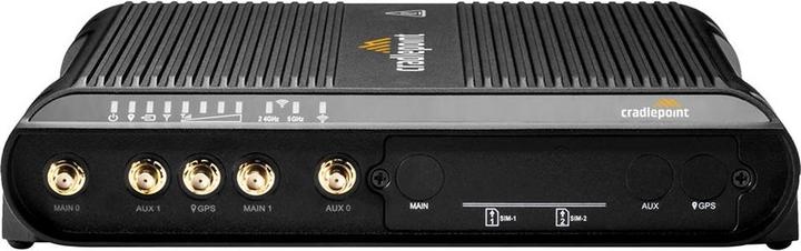 Produktbild Cradlepoint IBR1700 w/WiFi 1Y NC Mob EssAdv