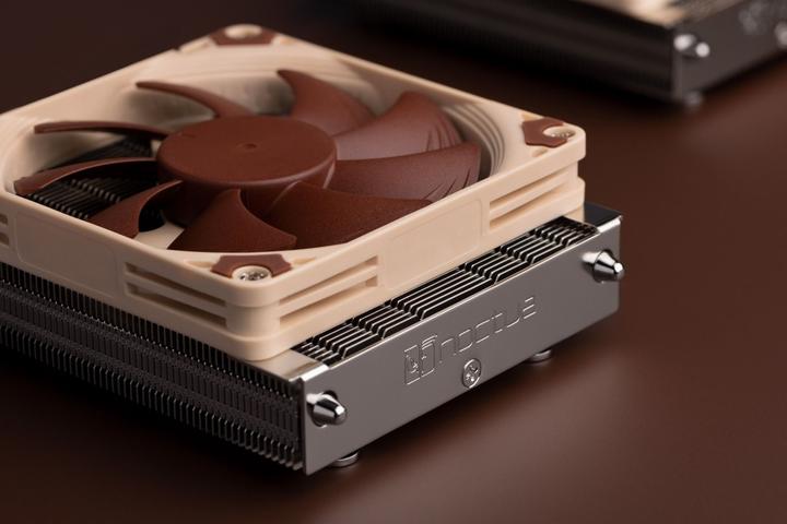 Actual product image Noctua NH-L9a-AM5 (37 mm)