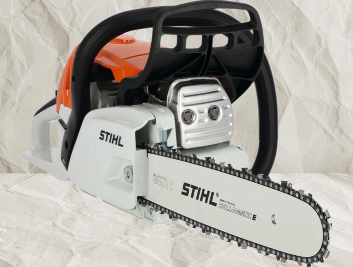 Actual product image Stihl MS 251 Kettensäge / Motorsäge mit 35 cm Schnittlänge + 1,3 mm Kette (Petrol chain saw)