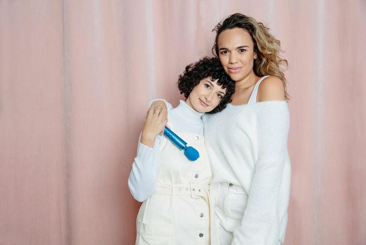 Actual product image Le Wand Wall Massager