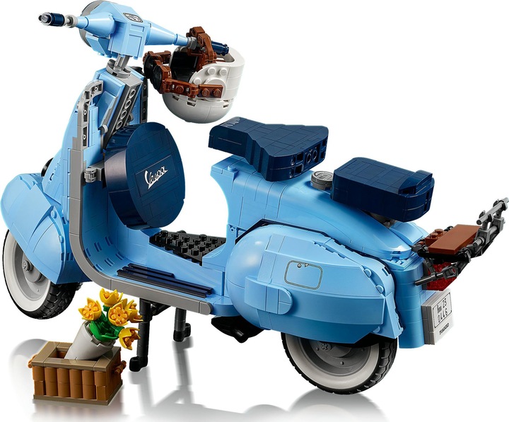 Actual product image LEGO Vespa 125 (10298, LEGO Icons, LEGO Rare Sets)