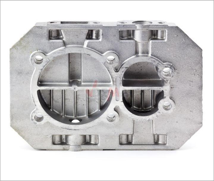 Actual product image Dema Aluguss Zylinderkopf 11 Kühlrippen 4 Anschlüsse für Kompressor Art. 24517