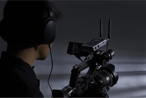 Produktbild Godox Camera-Mount, 2-Pers. Omni Lavalier-Mic Wireless Omni Lavalier Microphone System