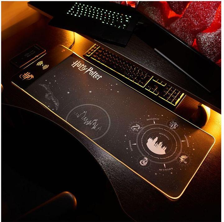 Productafbeelding Numskull Harry Potter - Oversize Gaming Mat & Mobile Charger (XXL)