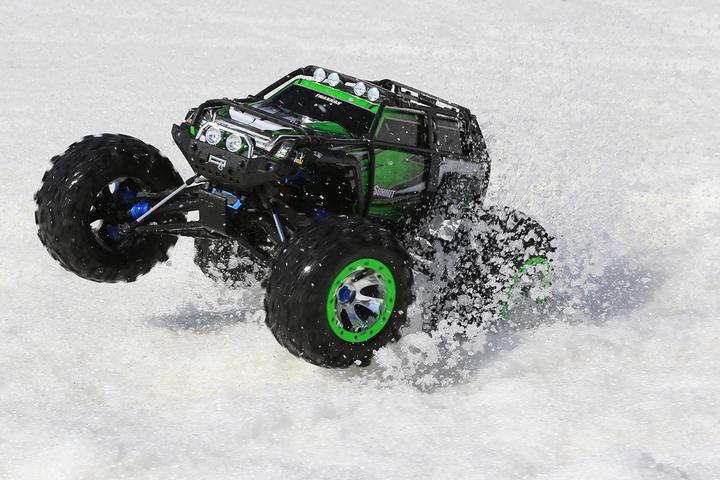 Produktbild Traxxas Summit (RTR Ready-to-Run)