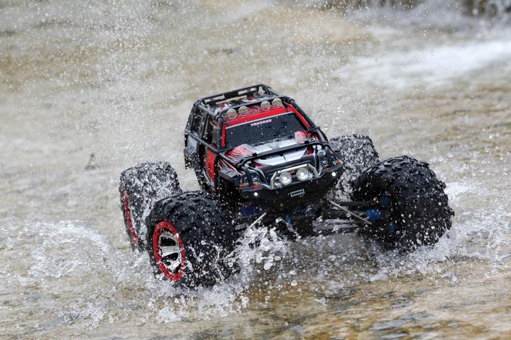 Produktbild Traxxas Summit (RTR Ready-to-Run)