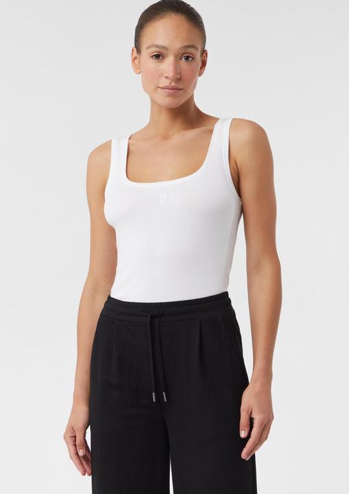 Actual product image Comma T-Shirt Tanktop mit Karree-Ausschnitt und Logo-Print (42)