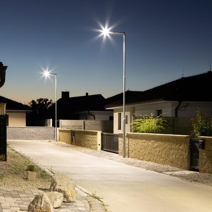 Image du produit Luxula Lampadaire LED, SLIM, EEK : E, 50W, 6000lm, 5000K, IP65 (6000 lm, IP65)