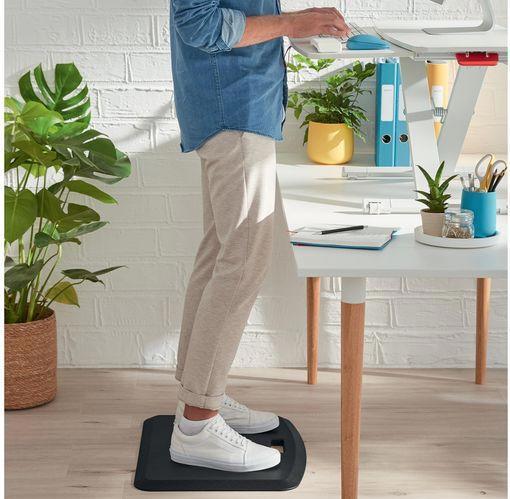 Immagine prodotto Leitz Tappetino di protezione del pavimento 1457 x 20 x 560 cm, per tutti i pavimenti (46 x 56 cm)