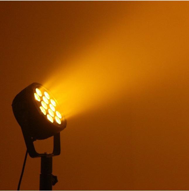 Actual product image Mac Mah Flat Par 12x12W 6in1 (12 W, LED)