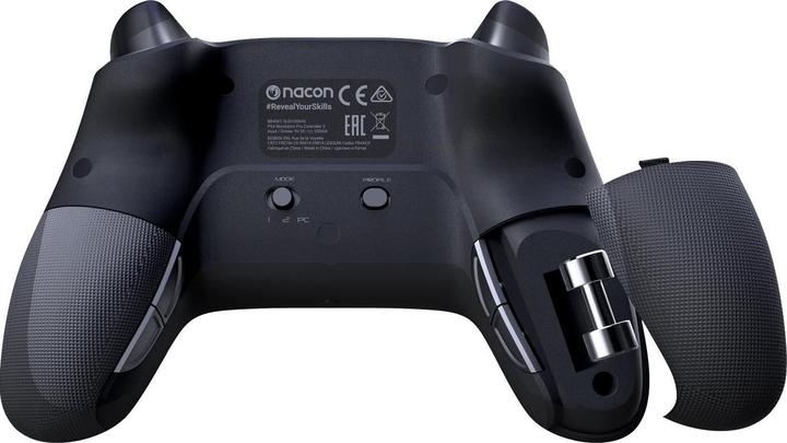 Actual product image Nacon Gaming Revolution Pro Gaming 3 (PS4)